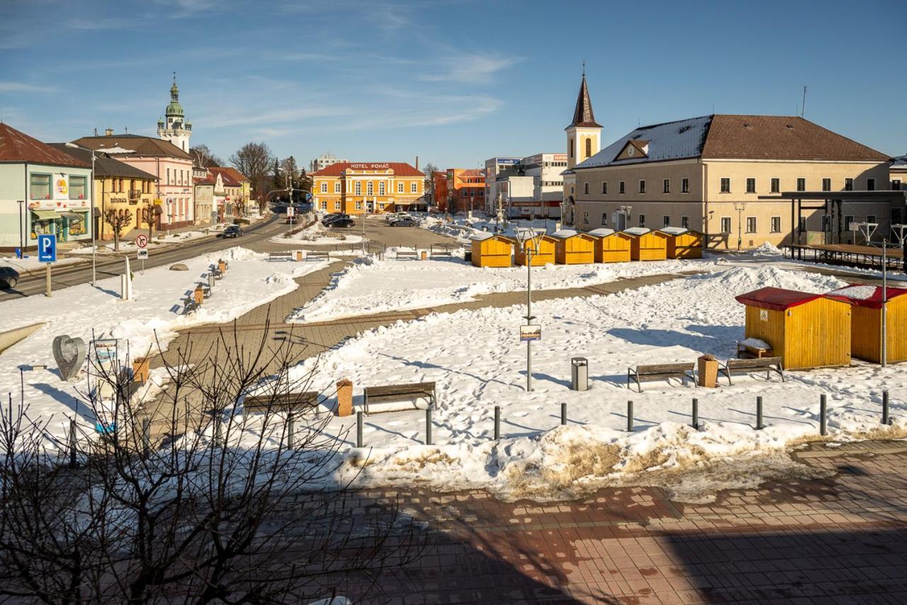 2- Postelova Izba S Kupelnou Emka V Penzion Trstená Buitenkant foto